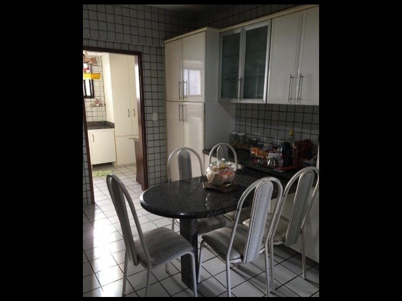 Apartamento à venda João Agripino com 257m² e 5 quartos por R$ 600.000 - 1757393575-cozinha.jpg