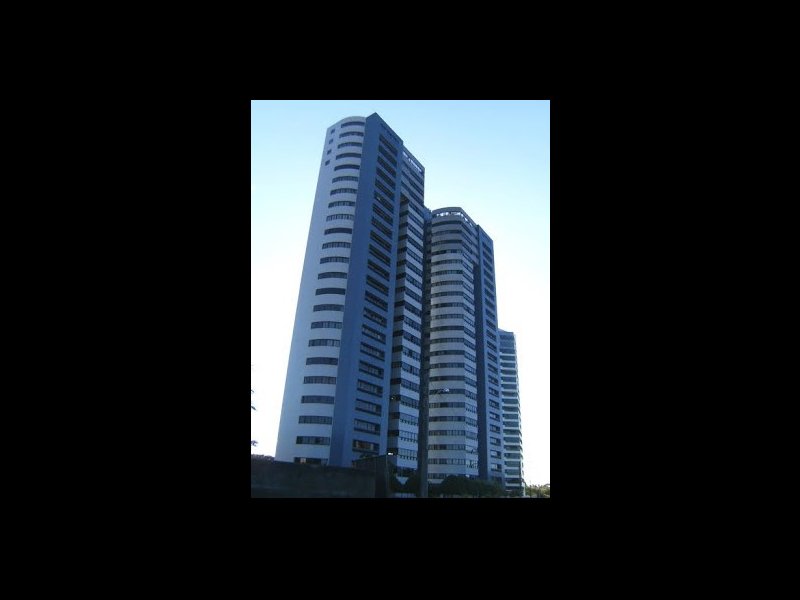 Apartamento à venda João Agripino com 257m² e 5 quartos por R$ 600.000 - 309218683-predio.jpg