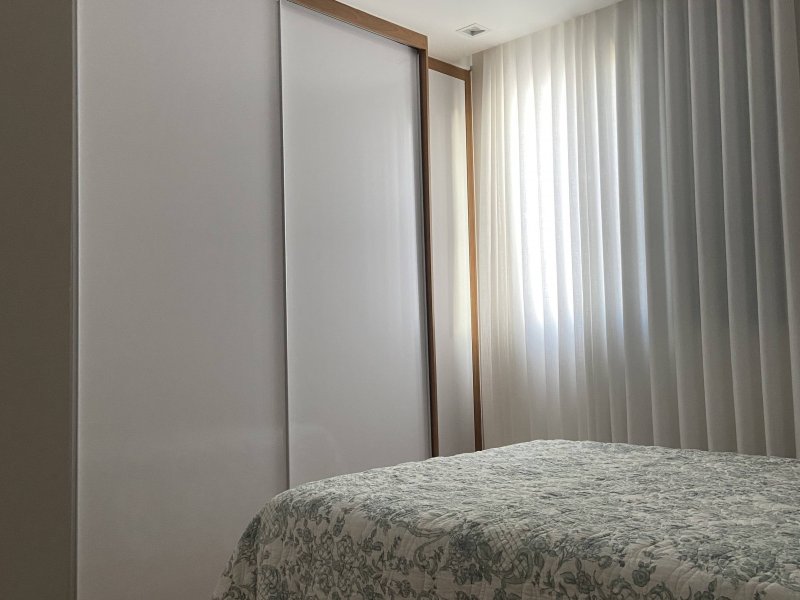 Apartamento à venda Grajaú com 220m² e 3 quartos por R$ 950.000 - 1608412838-quarto1-2.jpg