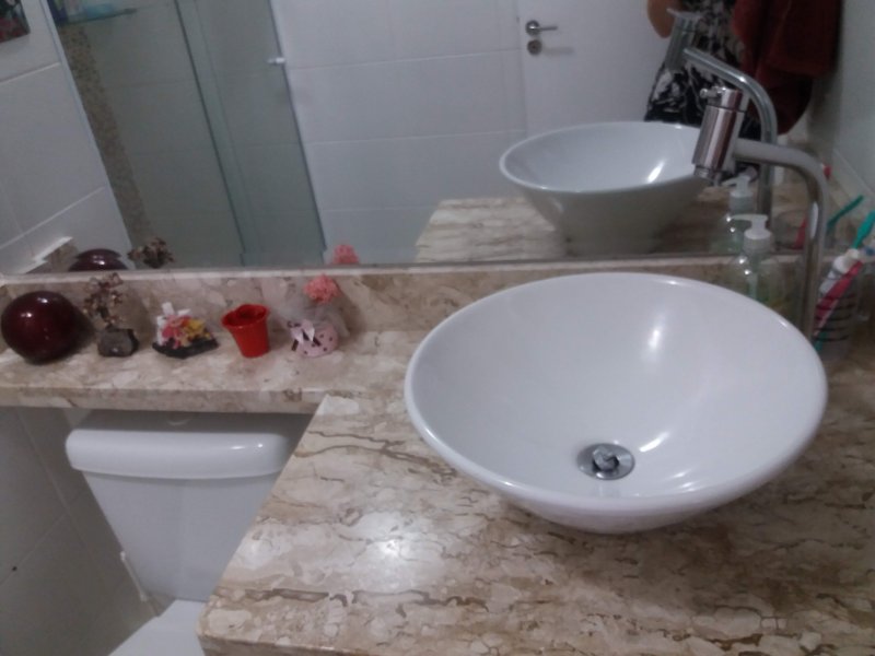 Apartamento à venda Ponte Grande com 65m² e 3 quartos por R$ 359.000 - 1425989066-banheiro-social.jpg