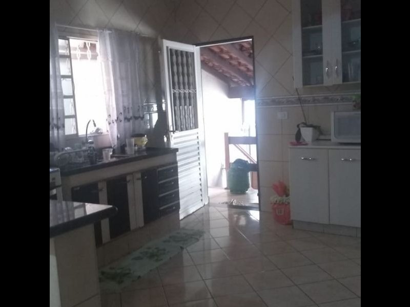 imóvel com 246m² - Jd. São Bento - Hortolândia