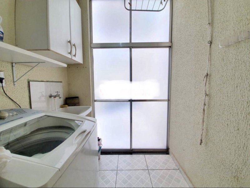 Casa à venda Parada XV de Novembro com 112m² e 3 quartos por R$ 425.000 - 1335806546-fb979073-060c-40c1-b9ac-0e0b8f38bfbe.jpeg