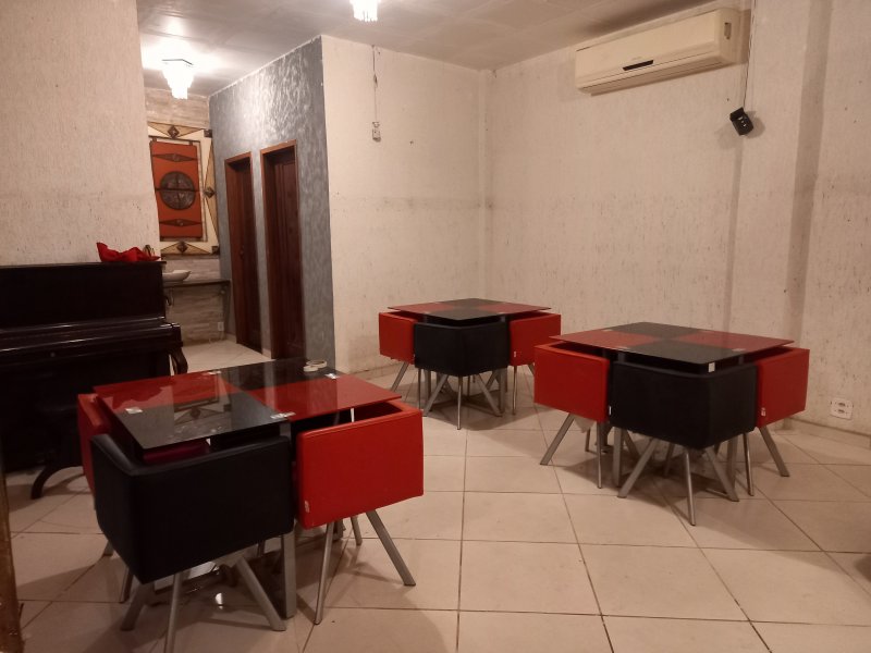 Comercial à venda Boa Vista com 440m² e 1 quarto por R$ 900.000 - 1957453064-3salao-1-piso-2.jpg