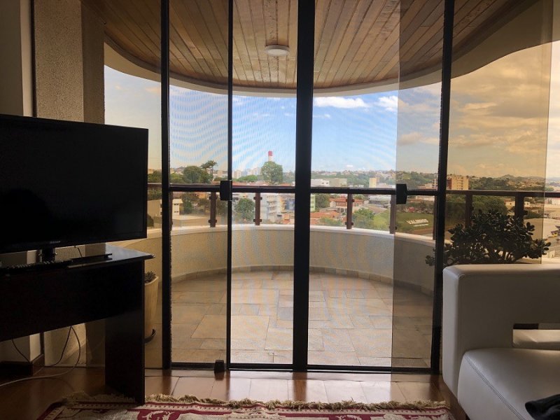 imóvel com 246m² - Vila Coqueiro - Valinhos