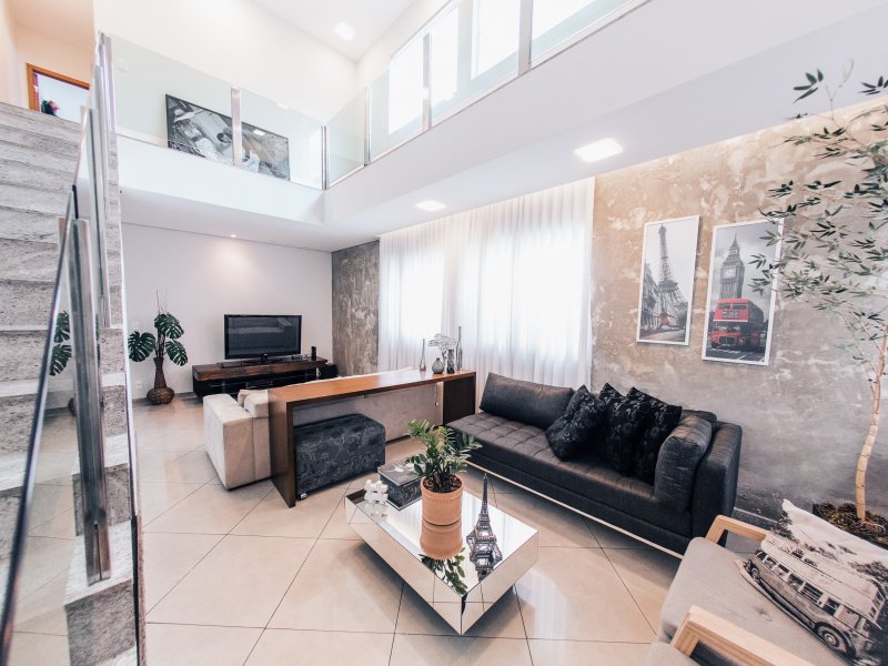 Casa à venda São João Batista com 215m² e 3 quartos por R$ 870.000 - 1530556420-065f7621-e72a-414c-a308-c4a252c1ae5c.jpeg