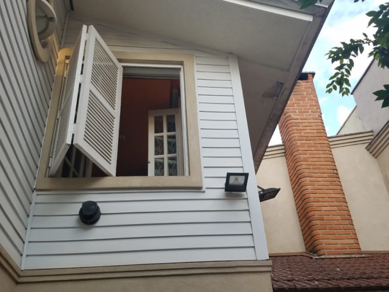 Casa à venda Jardim Íris com 120m² e 3 quartos por R$ 950.000 - 3ddb7300-7a0a-46b2-a757-979a60341638.jpg