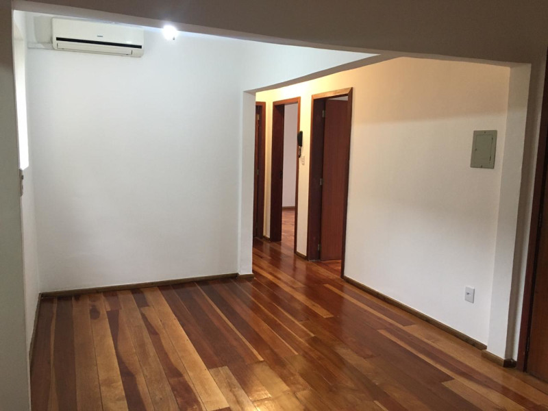 Apartamento à venda Menino Deus com 89m² e 3 quartos por R$ 298.000 - 5.jpeg