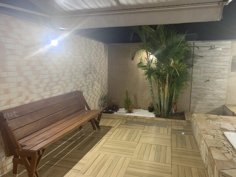 Casa à venda Jardim Interlagos com 92m² e 3 quartos por R$ 382.000 - 604722417-5ee81af6-9f5e-41a8-a448-ee8a8bc6d9cf.jpeg