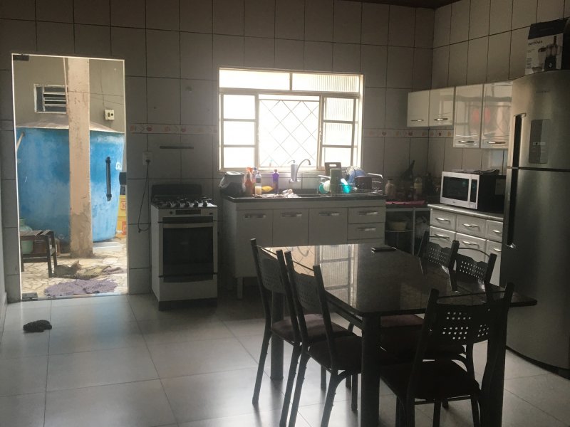 Casa à venda Cristo Rei com 202m² e 3 quartos por R$ 185.000 - 475587456-5f01b32a-b0fa-48b5-85b2-8af665b69880.jpeg