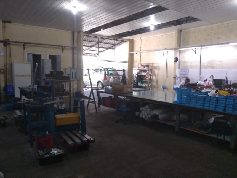 Casa à venda Parque Dez de Novembro com 360m² e 3 quartos por R$ 900.000 - 1518421805-img-20200628-wa0027.jpg