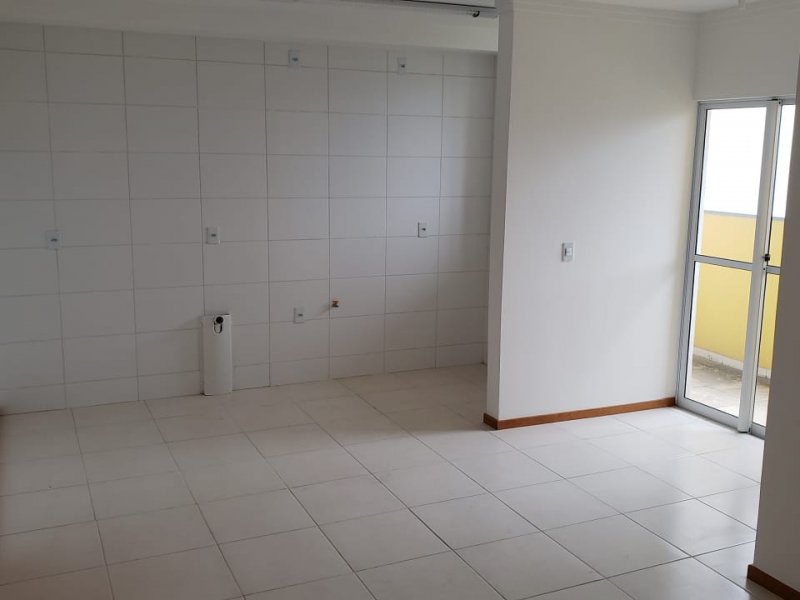 Apartamento à venda Barra do Rio Cerro com 71m² e 2 quartos por R$ 139.000 - 1273822696-img-20190312-wa0022.jpg