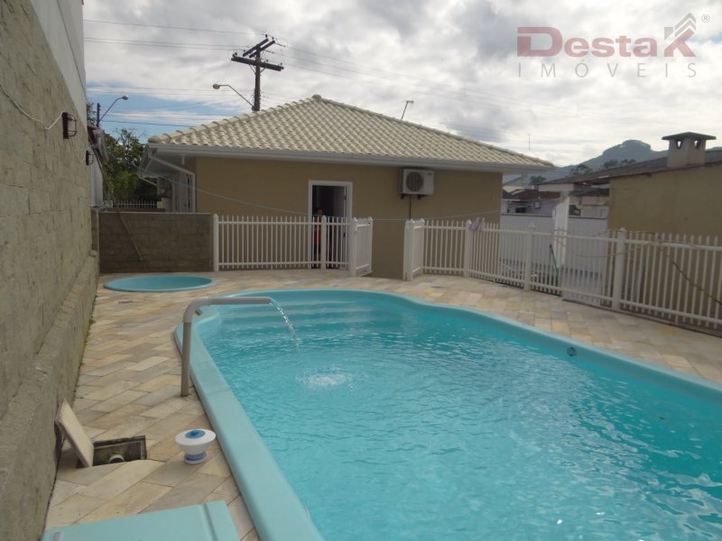 Casa à venda Universitarios com 368m² e 3 quartos por R$ 479.000 - 199883789-unnamed-1.jpg