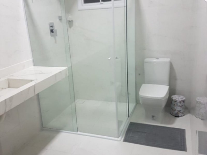 imóvel com 174m² - Parque das Figueiras - Mogi das Cruzes