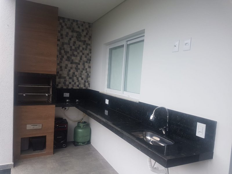 imóvel com 174m² - Parque das Figueiras - Mogi das Cruzes