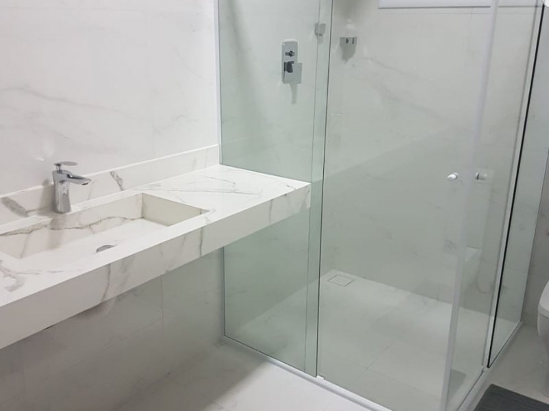 imóvel com 174m² - Parque das Figueiras - Mogi das Cruzes