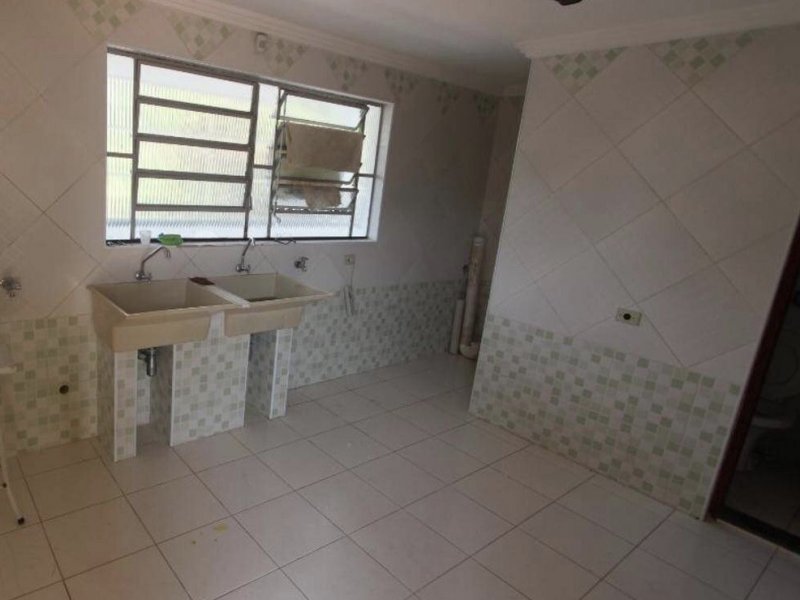 Casa à venda Suíssa com 410m² e 4 quartos por R$ 900.000 - 747100007-7109ebc2-3f0f-4270-b3dd-f818229f8bb5.jpeg
