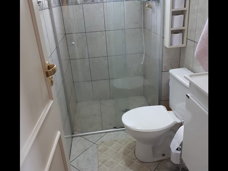 Apartamento à venda Parque Peruche com 60m² e 2 quartos por R$ 290.000 - 1363148653-suite-banheiro.jpg