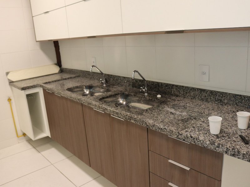 Apartamento à venda Maria Paula com 65m² e 3 quartos por R$ 295.000 - 2134058816-img-20190820-wa0072.jpg