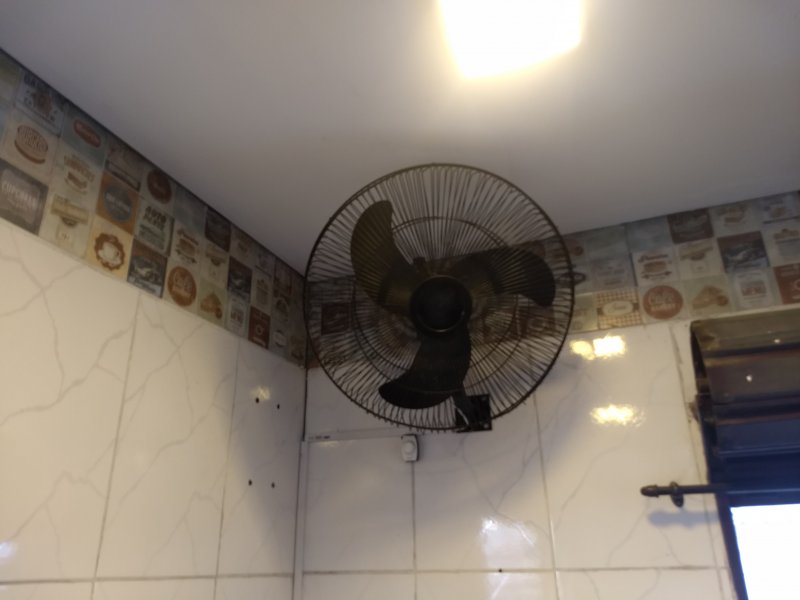 Comercial para alugar Centro com 32m² e  quartos por R$ 3.000 - 1334705709-img-20200630-151636006.jpg