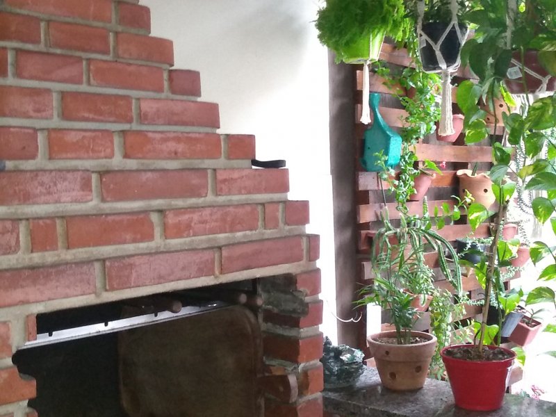 Casa à venda Jardim Amanda II com 180m² e 3 quartos por R$ 450.000 - 1290992979-churrasqueira.jpg