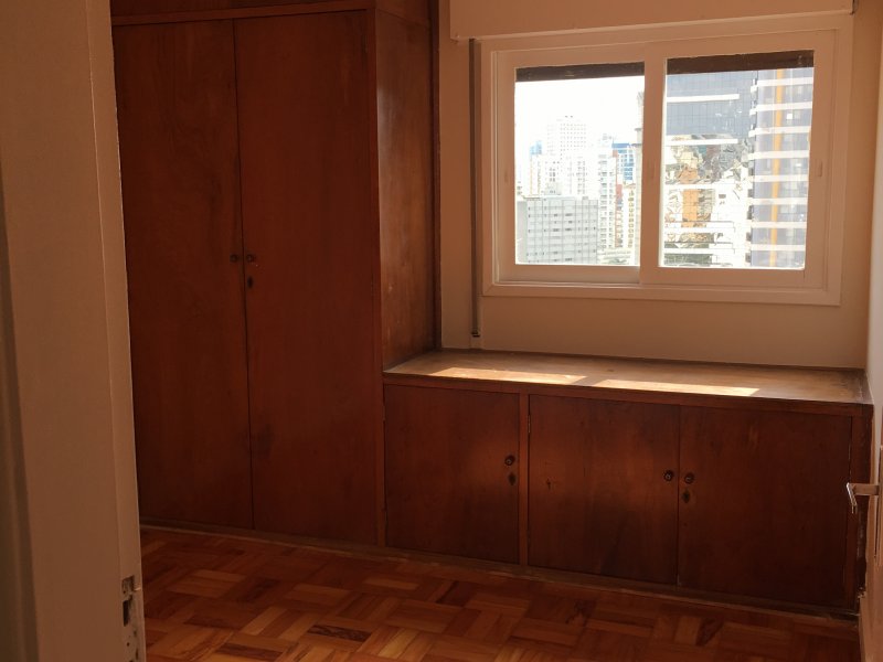 Apartamento para alugar Vila Nova Conceição com 74m² e 2 quartos por R$ 3.600 - 700441011-quarto2-foto-2.JPG