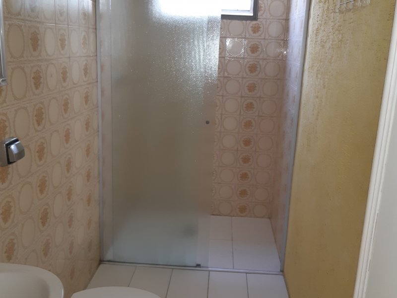 Apartamento à venda Vila Rachid com 85m² e 2 quartos por R$ 230.000 - 2115416619-apto-nova-gru-wc-social.jpg