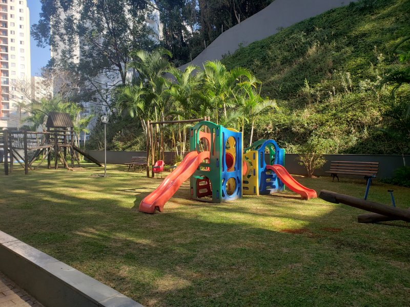 Apartamento à venda Jardim Parque Morumbi com 48m² e 2 quartos por R$ 210.000 - 422106769-area-externa-terreo-3.jpg