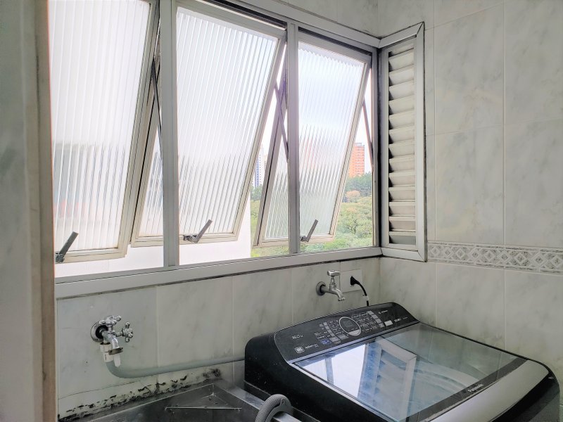 Apartamento à venda Jardim Parque Morumbi com 48m² e 2 quartos por R$ 210.000 - 442686183-lavanderia-5.jpg