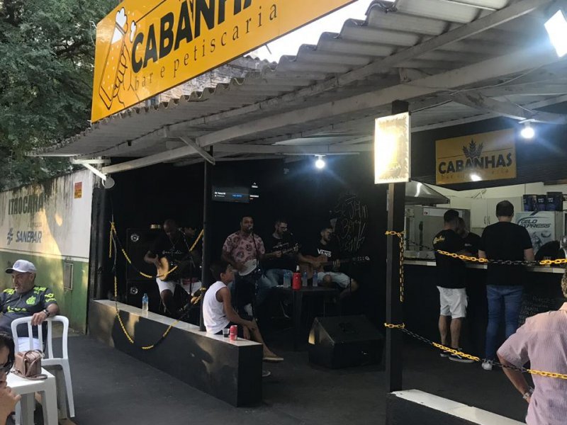Comercial à venda Centro com 70m² e  quartos por R$ 40.000 - 346123944-img-20200210-wa0026.jpg
