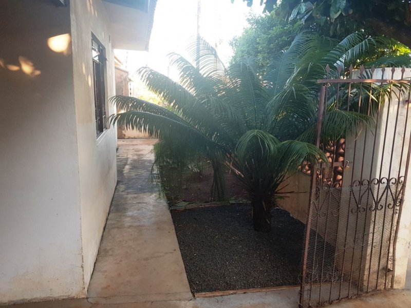 Casa à venda Jardim Santo Antônio com 77m² e 2 quartos por R$ 210.000 - 184146086-jardim.jpg