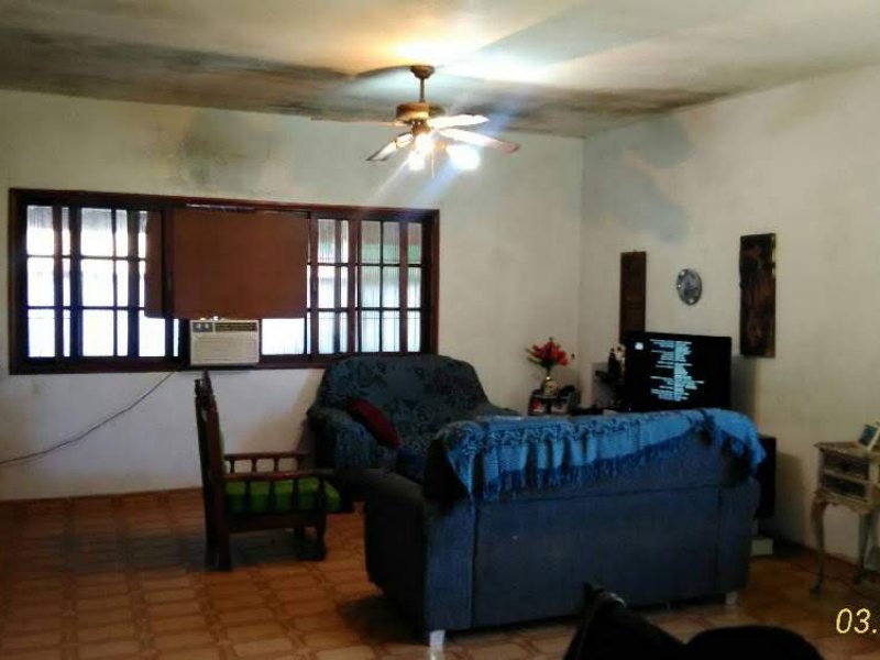 Casa à venda Jardim Tres Marias com 284m² e 4 quartos por R$ 370.000 - 1254195178-jpeg-1.jpg
