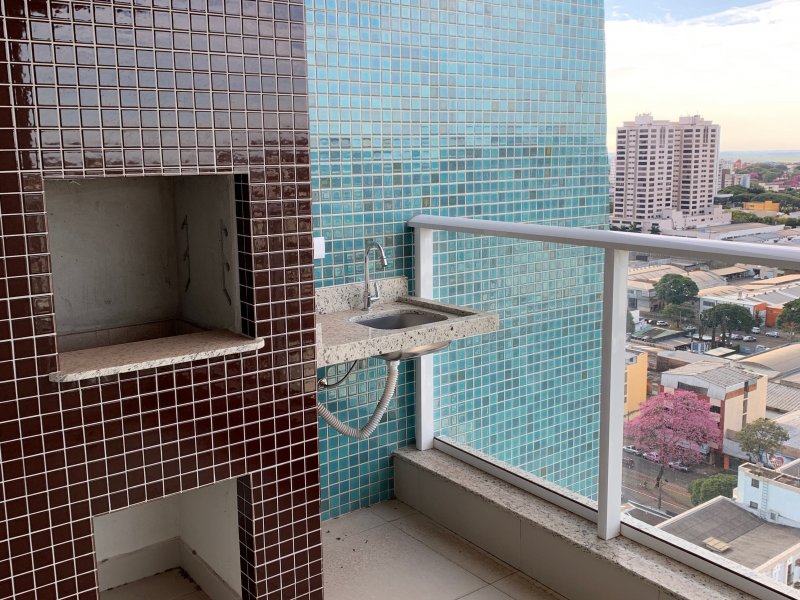 imóvel com 101m² - Zona 03 - Maringá