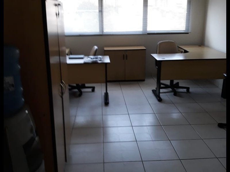 Comercial à venda Bosque da Saúde com 29m² e  quartos por R$ 210.000 - 1683389727-sala2.jpg