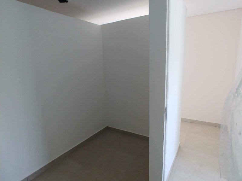 Apartamento à venda Jardim Guarara com 470m² e 5 quartos por R$ 650.000 - 597950303-20190812-121120.jpg