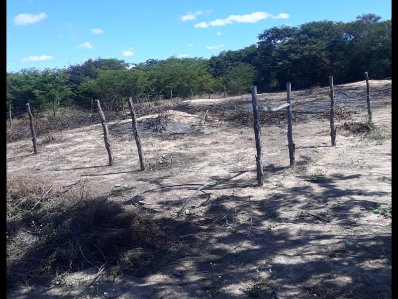 Apartamento à venda Zona rural  com 600m² e 1 quarto por R$ 12.000 - 2092421367-img-20200619-wa0049.jpg