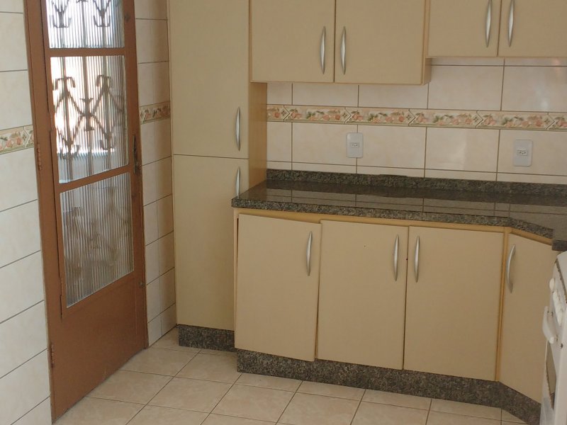 Casa à venda Glória com 150m² e 3 quartos por R$ 690.000 - 882700271-img-20180407-103747520.jpg