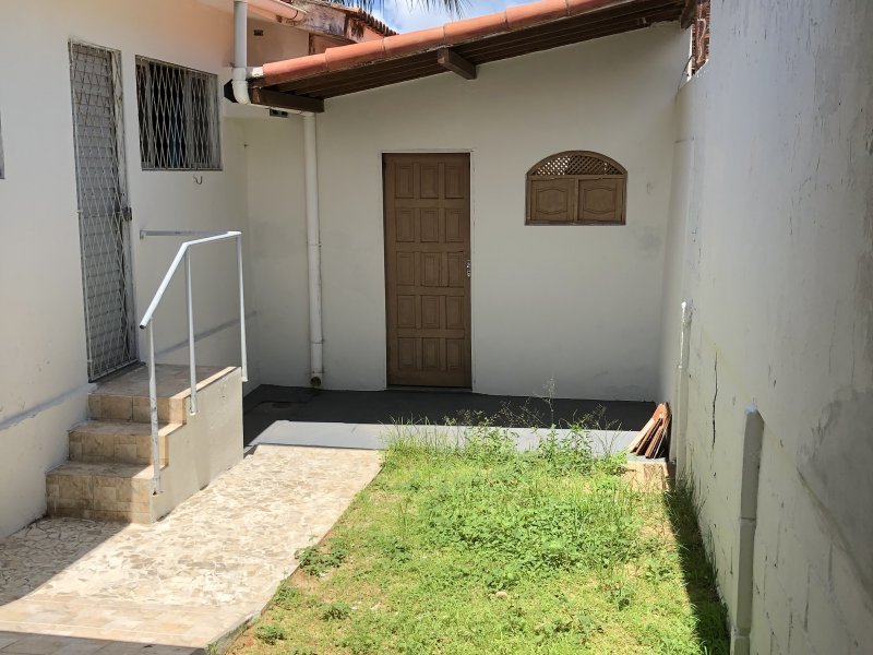 Casa à venda Ponta Negra com 145m² e 3 quartos por R$ 320.000 - 1099519669-38ee916e-cd9c-4443-a9d0-30dadb9df608.jpeg