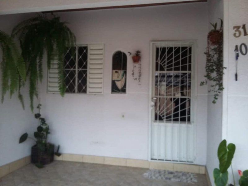 Casa à venda Rubem Berta com 7m² e 2 quartos por R$ 130.000 - 698981342-15.jpg