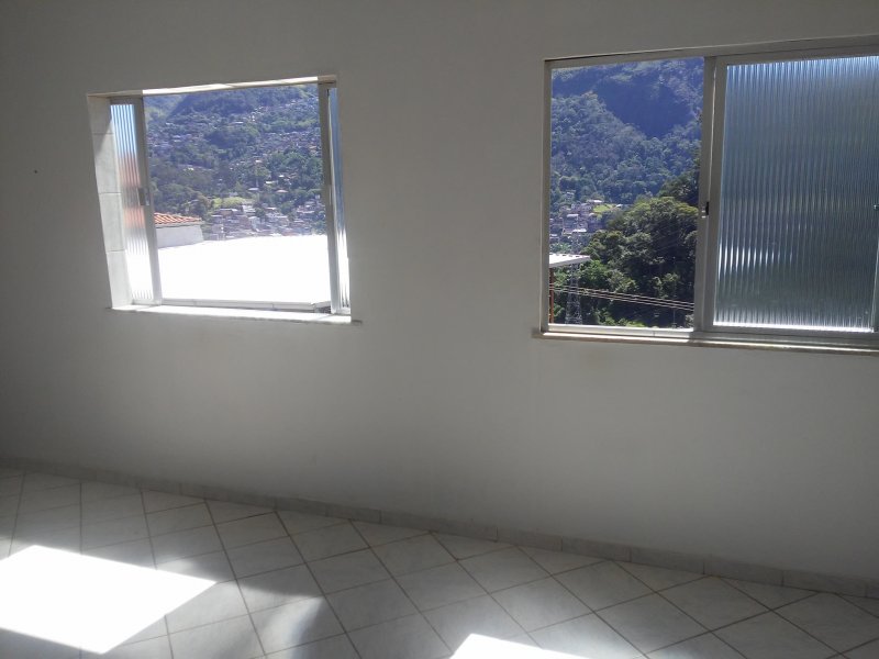 Cobertura à venda Itamarati com 217m² e 4 quartos por R$ 400.000 - 1244184567-img-20200219-120250-025.jpg