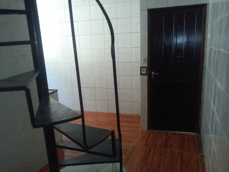 Cobertura à venda Itamarati com 217m² e 4 quartos por R$ 400.000 - 1471825142-img-20200219-120313-578.jpg