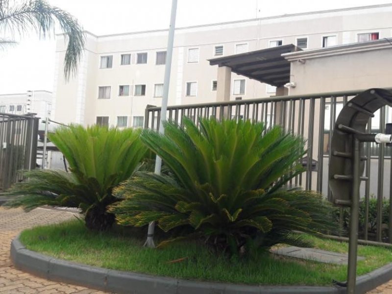 Apartamento à venda (L-10) com 46m² e 2 quartos por R$ 150.000 - 585796406-foto-imovel-0.jpg