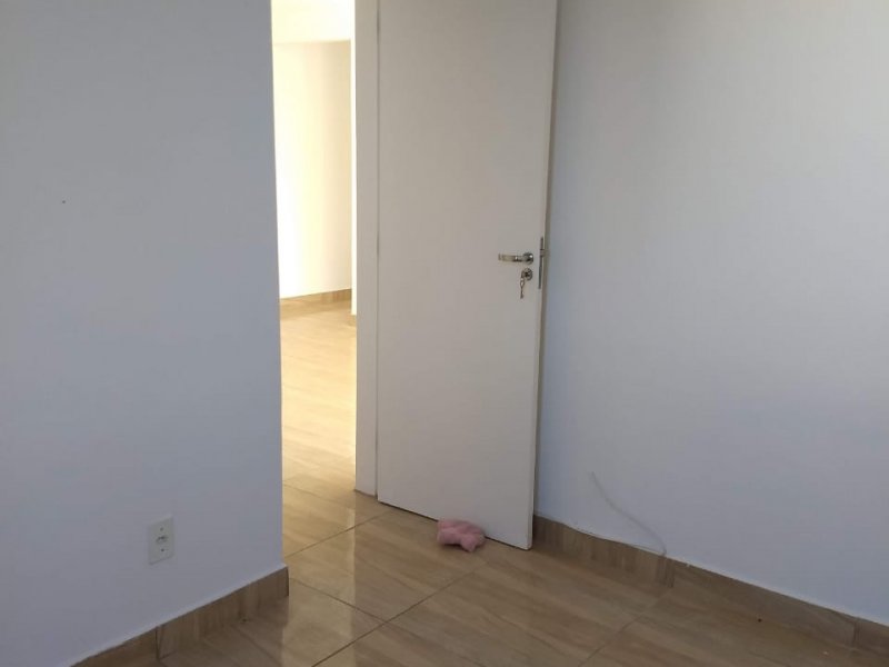 Apartamento à venda Vila Tesouro com 47m² e 2 quartos por R$ 147.000 - 2096314880-img-20190513-wa0042.jpg