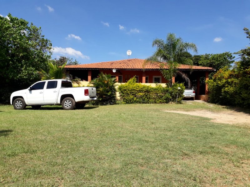 Chácara à venda Parque Residencial Vila Uniao com 2360m² e 5 quartos por R$ 750.000 - 498091380-img-20200518-wa0024.jpg