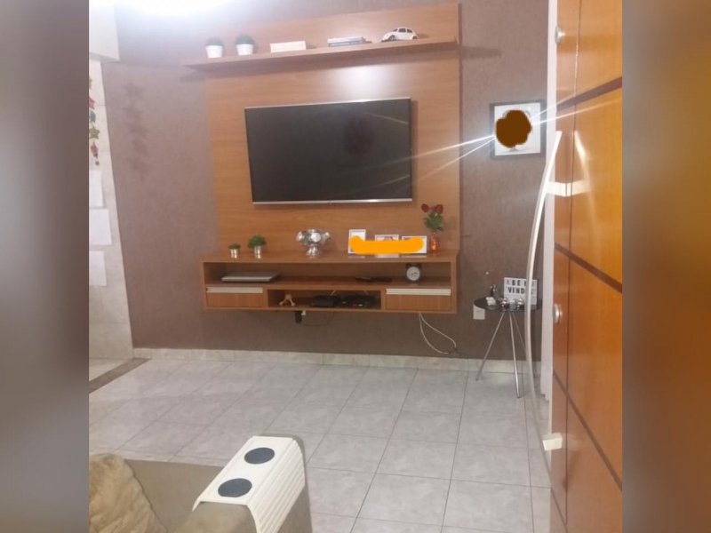 Casa à venda Planalto Verde com 90m² e 2 quartos por R$ 230 - 1935704221-3cf5b07c-3acf-4440-befa-22ca08e28ce1.jpg