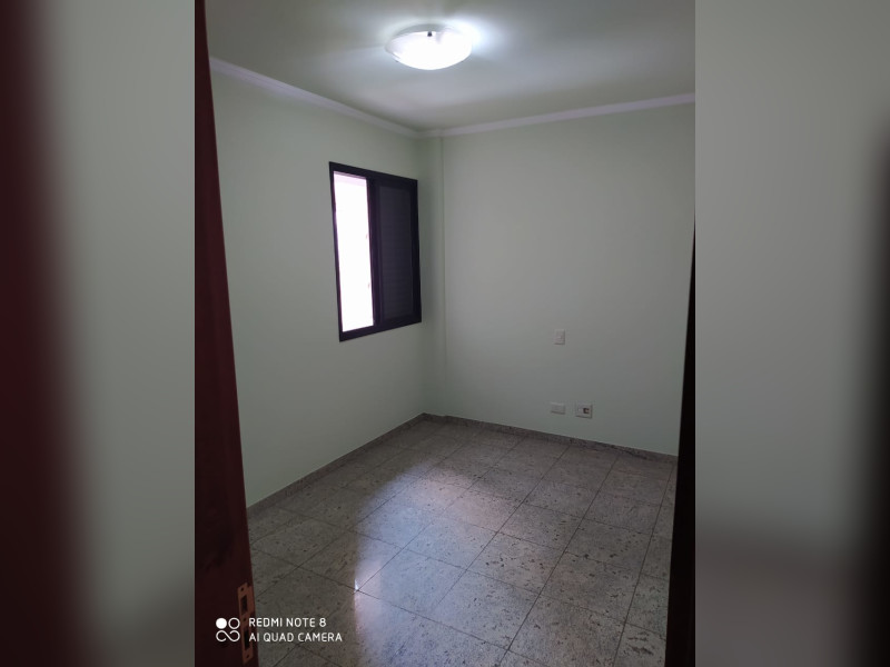 Apartamento à venda Centro com 193m² e 4 quartos por R$ 750.000 - whatsapp-image-2020-09-21-at-083300-4.jpeg