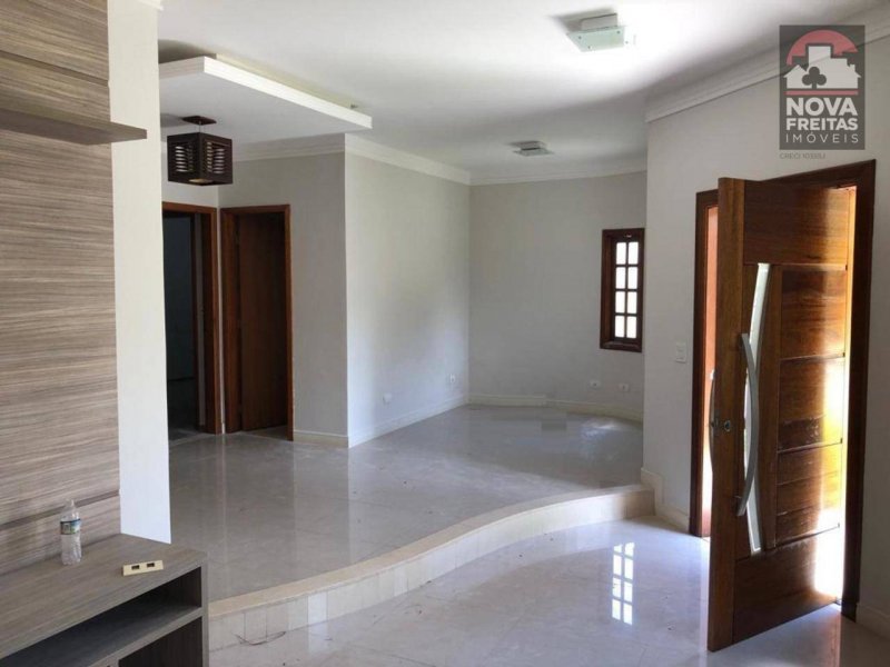 Casa de condomínio à venda Villa Branca  com 200m² e 3 quartos por R$ 750.000 - 898098414-64efa4d2-08eb-4bdd-8570-07d45e31a1f4.jpeg