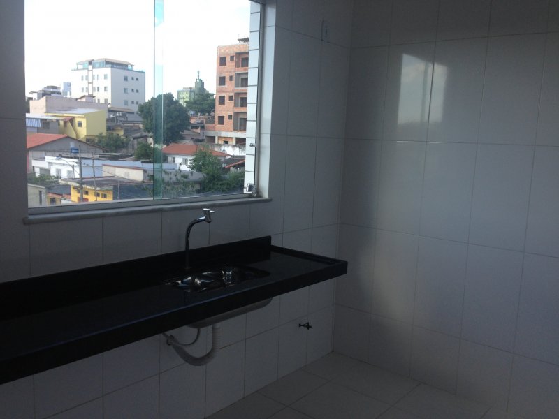 Apartamento à venda Barreiro com 85m² e 3 quartos por R$ 365.000 - 279920484-930.JPG