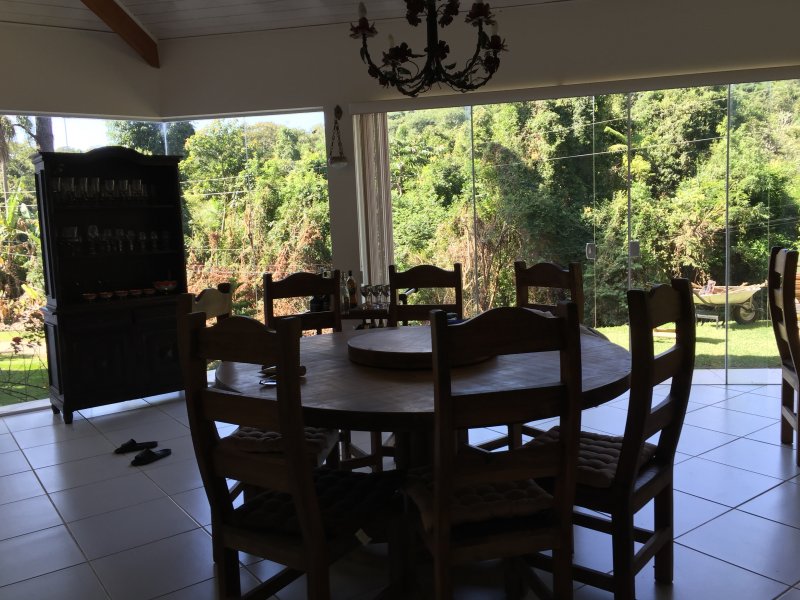 Casa de condomínio à venda Ressaca com 254m² e 3 quartos por R$ 800.000 - 1328929853-eb24e4a4-3781-4cb1-9d02-3852a3764756.jpeg