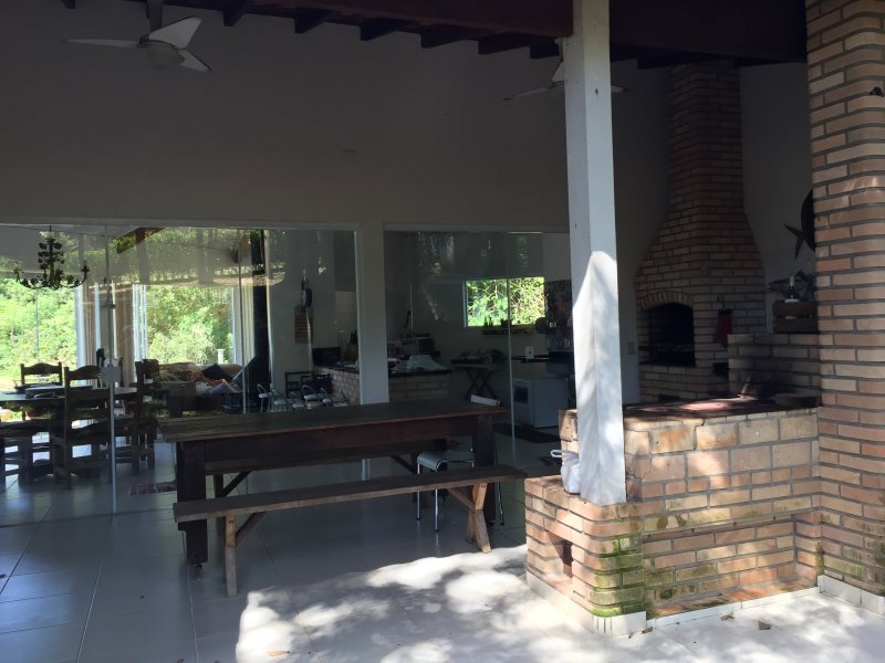 Casa de condomínio à venda Ressaca com 254m² e 3 quartos por R$ 800.000 - 23371283-4d6906cd-4d2c-4eda-8eff-15ca2d26e506.jpeg