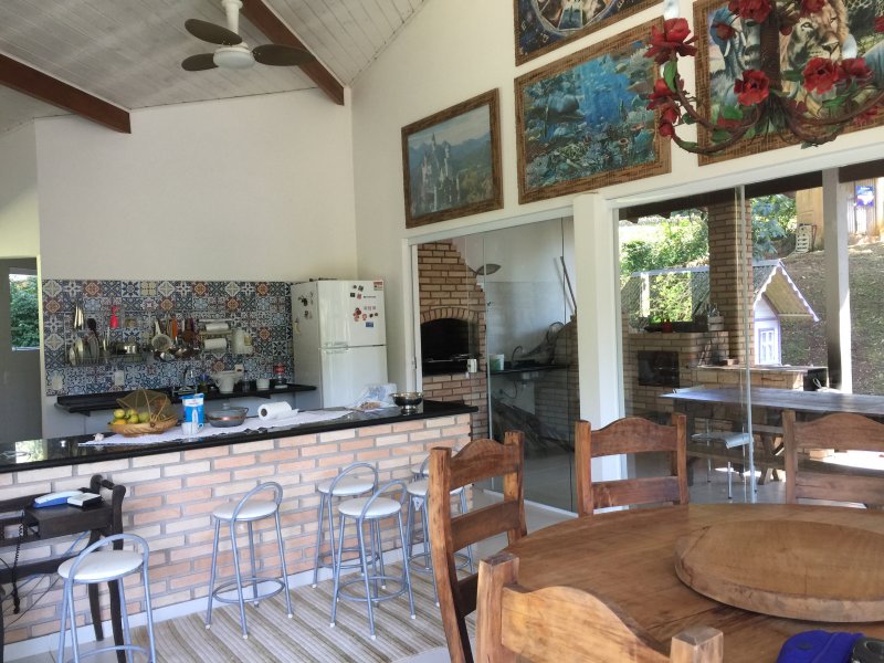 Casa de condomínio à venda Ressaca com 254m² e 3 quartos por R$ 800.000 - 346592336-2fe28c60-181d-4f4f-9a87-17fa7b024d98.jpeg